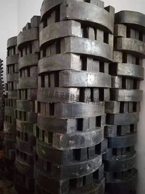 礦車碰頭2